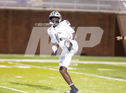 Thumbnail 3 in Thomas County Central vs Veterans photogallery.