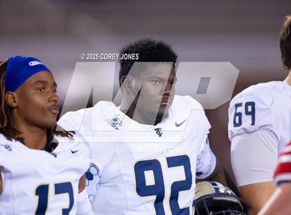 Thumbnail 1 in Thomas County Central vs Veterans photogallery.