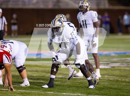 Thumbnail 2 in Thomas County Central vs Veterans photogallery.