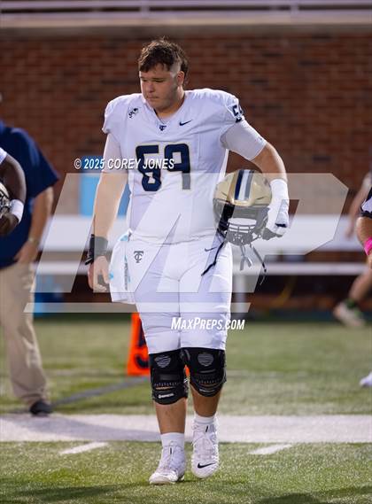 Thumbnail 3 in Thomas County Central vs Veterans photogallery.
