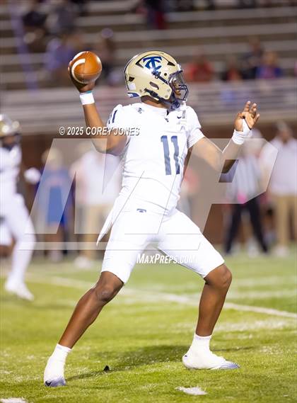 Thumbnail 1 in Thomas County Central vs Veterans photogallery.