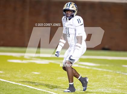 Thumbnail 3 in Thomas County Central vs Veterans photogallery.