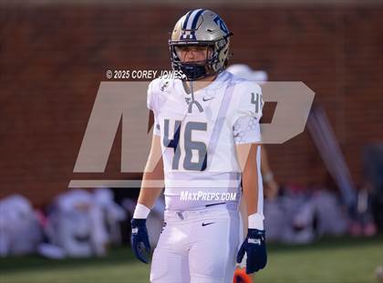 Thumbnail 1 in Thomas County Central vs Veterans photogallery.