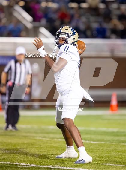 Thumbnail 3 in Thomas County Central vs Veterans photogallery.