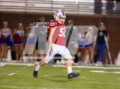 Thumbnail 2 in Thomas County Central vs Veterans photogallery.