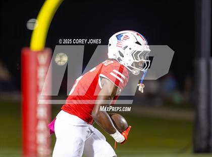 Thumbnail 1 in Thomas County Central vs Veterans photogallery.