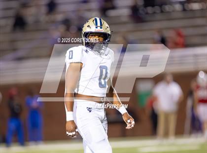 Thumbnail 2 in Thomas County Central vs Veterans photogallery.