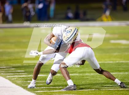 Thumbnail 1 in Thomas County Central vs Veterans photogallery.
