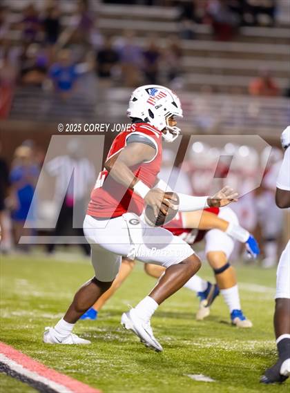 Thumbnail 1 in Thomas County Central vs Veterans photogallery.