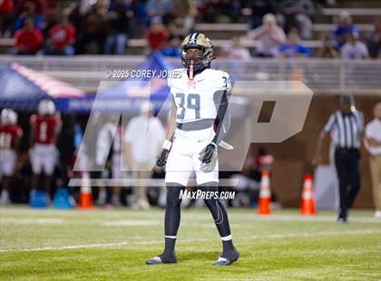 Thumbnail 3 in Thomas County Central vs Veterans photogallery.