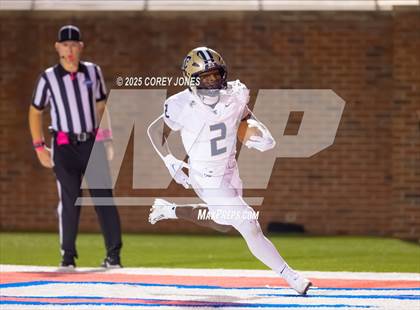 Thumbnail 3 in Thomas County Central vs Veterans photogallery.