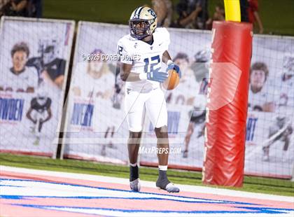 Thumbnail 2 in Thomas County Central vs Veterans photogallery.