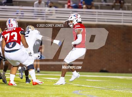 Thumbnail 2 in Thomas County Central vs Veterans photogallery.