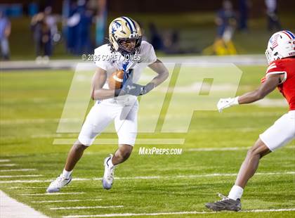 Thumbnail 1 in Thomas County Central vs Veterans photogallery.