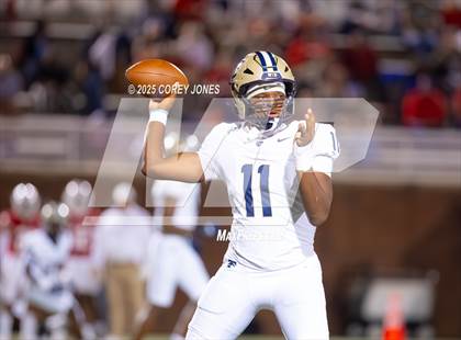 Thumbnail 3 in Thomas County Central vs Veterans photogallery.