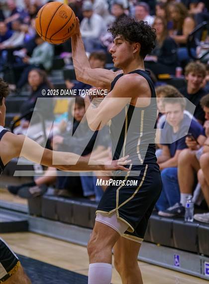 Thumbnail 2 in Canyon @ Foothill photogallery.