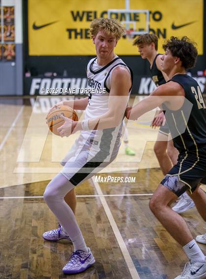 Thumbnail 1 in Canyon @ Foothill photogallery.