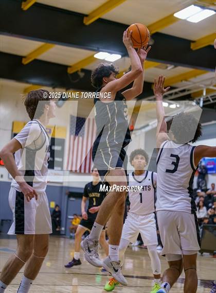 Thumbnail 1 in Canyon @ Foothill photogallery.