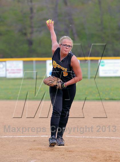 Thumbnail 1 in Iroquois @ Franklin photogallery.