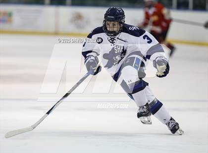 Thumbnail 3 in Chaminade @ Seton Hall Prep photogallery.