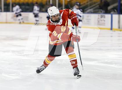 Thumbnail 2 in Chaminade @ Seton Hall Prep photogallery.