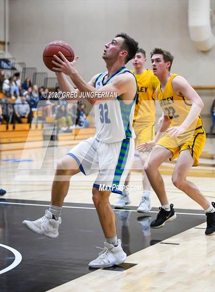Thumbnail 3 in San Domenico Boys Basketball (Extending the Season) photogallery.