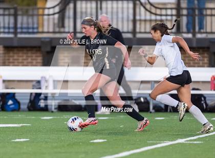 Thumbnail 1 in Noblesville vs. Penn (IHSAA 3A Semi-state Playoff) photogallery.