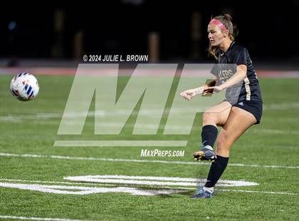 Thumbnail 2 in Noblesville vs. Penn (IHSAA 3A Semi-state Playoff) photogallery.