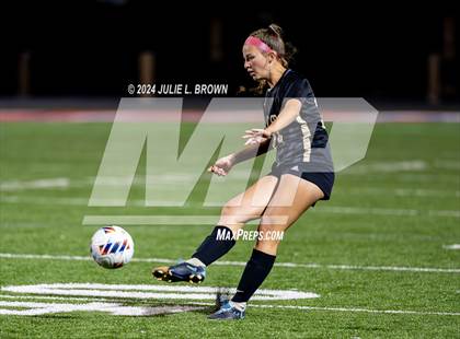 Thumbnail 1 in Noblesville vs. Penn (IHSAA 3A Semi-state Playoff) photogallery.