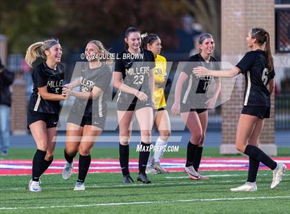 Thumbnail 2 in Noblesville vs. Penn (IHSAA 3A Semi-state Playoff) photogallery.