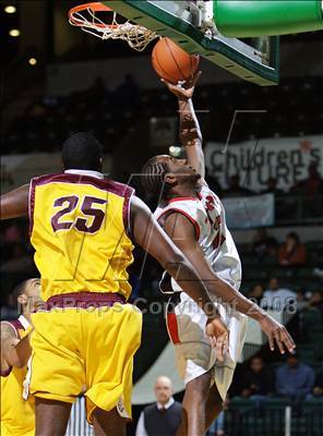 Thumbnail 2 in Christ the King vs Trenton Central (Prime Time Shootout) photogallery.