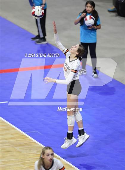 Thumbnail 2 in Sterling vs. Strasburg (CHSAA 3A First Round Elimination Bracket) photogallery.
