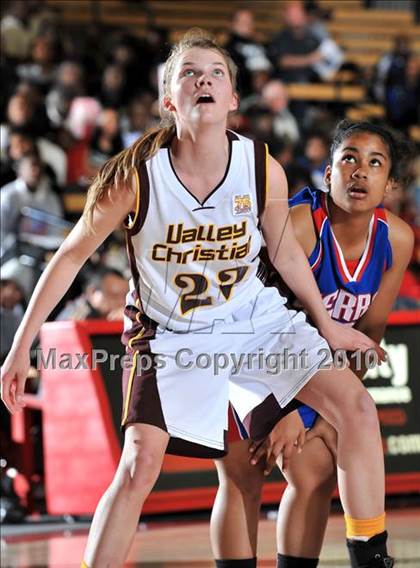 Thumbnail 3 in Serra vs. Valley Christian (CIF SS D5AA Final) photogallery.