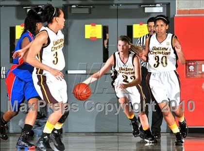 Thumbnail 1 in Serra vs. Valley Christian (CIF SS D5AA Final) photogallery.