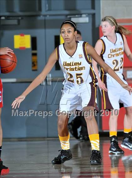 Thumbnail 3 in Serra vs. Valley Christian (CIF SS D5AA Final) photogallery.