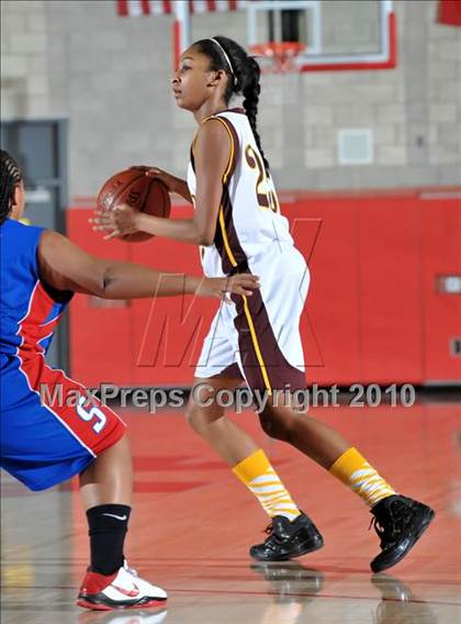 Thumbnail 3 in Serra vs. Valley Christian (CIF SS D5AA Final) photogallery.