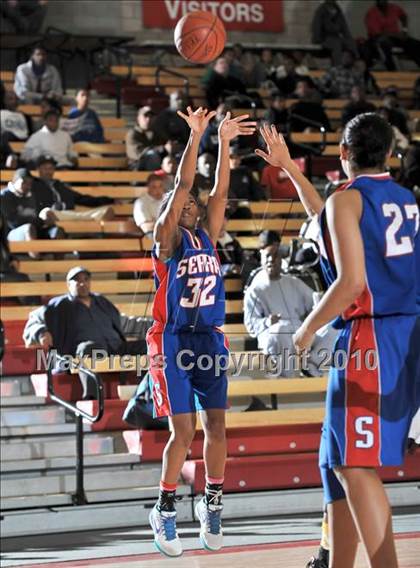 Thumbnail 3 in Serra vs. Valley Christian (CIF SS D5AA Final) photogallery.