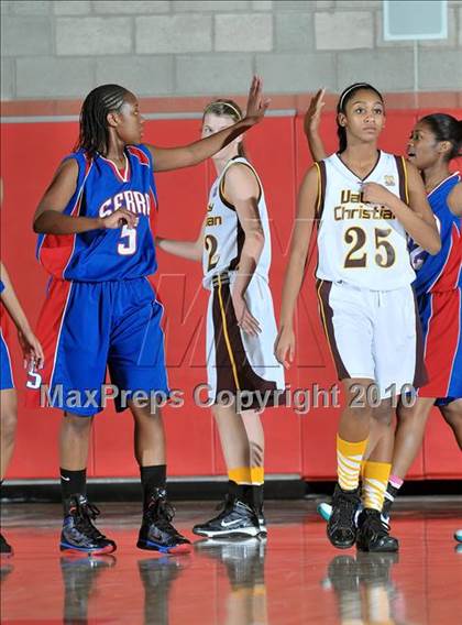 Thumbnail 1 in Serra vs. Valley Christian (CIF SS D5AA Final) photogallery.