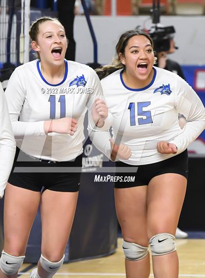 Thumbnail 2 in Northwest Christian vs. Snowflake (AIA 3A Final) photogallery.