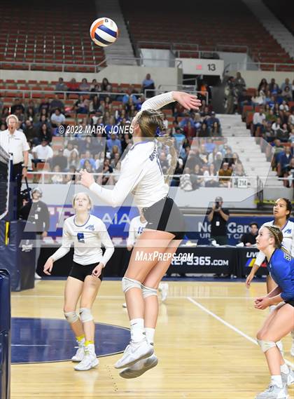 Thumbnail 3 in Northwest Christian vs. Snowflake (AIA 3A Final) photogallery.