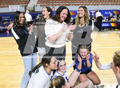 Thumbnail 2 in Northwest Christian vs. Snowflake (AIA 3A Final) photogallery.