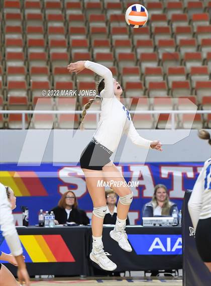 Thumbnail 2 in Northwest Christian vs. Snowflake (AIA 3A Final) photogallery.