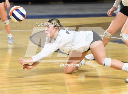 Thumbnail 3 in Northwest Christian vs. Snowflake (AIA 3A Final) photogallery.