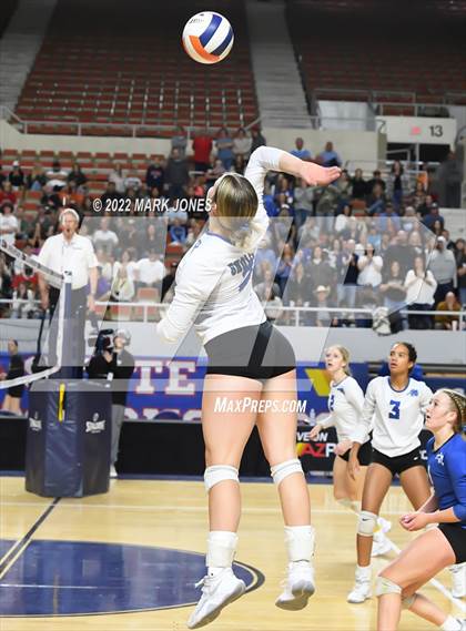 Thumbnail 2 in Northwest Christian vs. Snowflake (AIA 3A Final) photogallery.