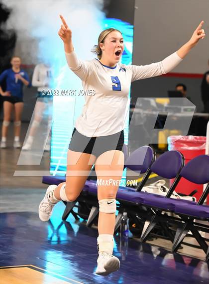 Thumbnail 2 in Northwest Christian vs. Snowflake (AIA 3A Final) photogallery.