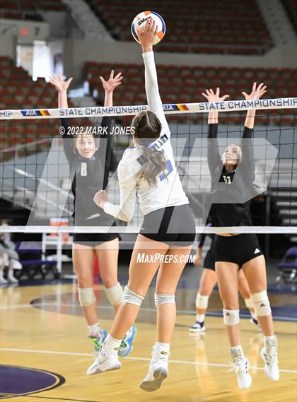 Thumbnail 3 in Northwest Christian vs. Snowflake (AIA 3A Final) photogallery.