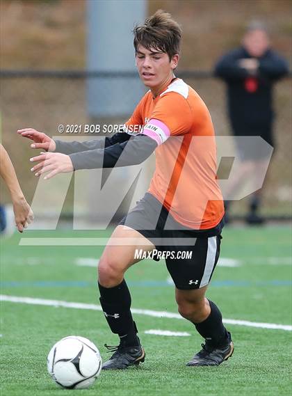 Thumbnail 2 in Babylon vs Mattituck Class B Final photogallery.