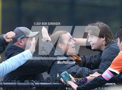 Thumbnail 2 in Babylon vs Mattituck Class B Final photogallery.