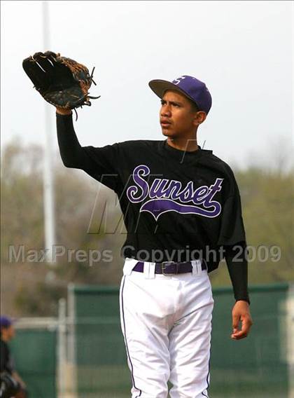 Thumbnail 2 in Sachse vs. Sunset photogallery.