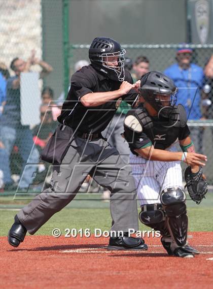 Thumbnail 3 in South Hills vs. Damien (CIF SS D2 Semifinal) photogallery.
